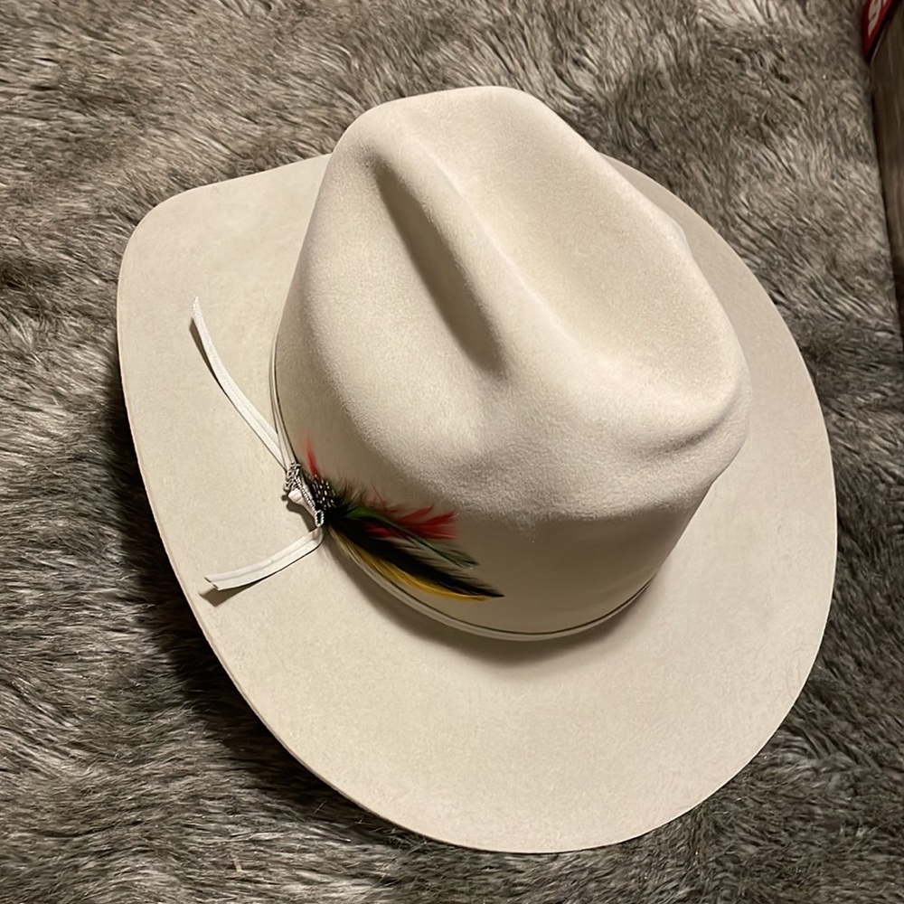 Vintage Stetson original cowboy hat. Never worn, still in original box. - Picture 4 of 10